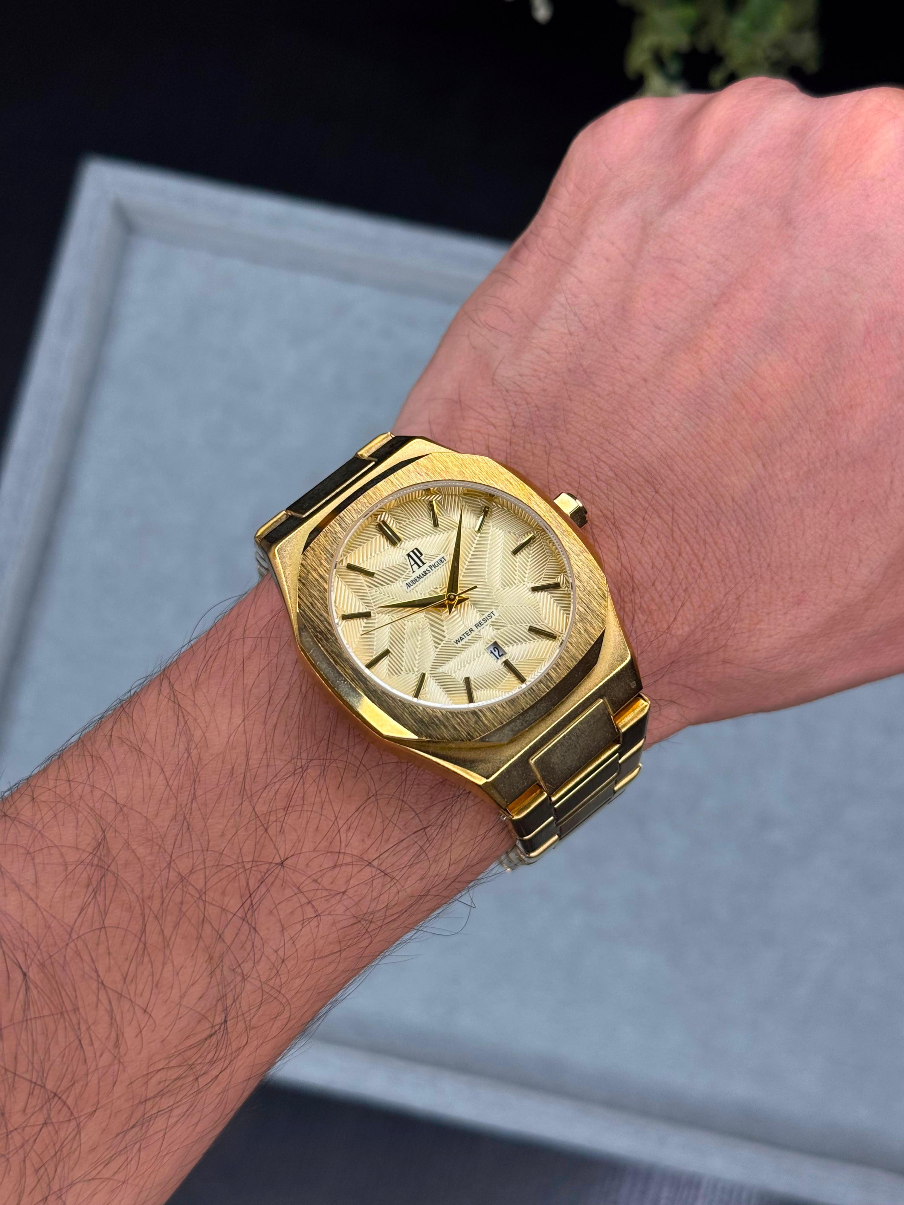 Audemars "Piguet Royal Oak Offshore"